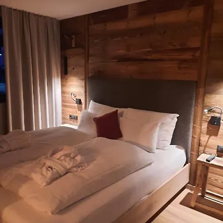 Mountain 公寓式酒店