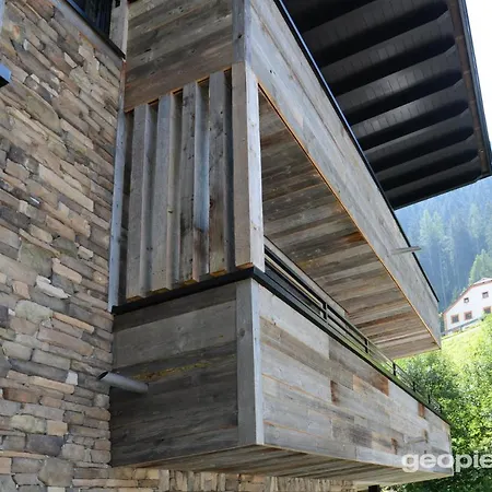 Mountain Aparthotel