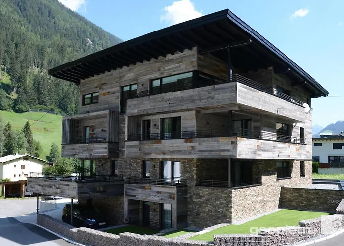 Aparthotel Mountain 4*