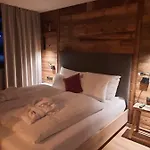Mountain Aparthotel