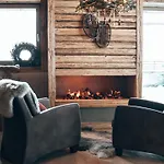 Mountain Aparthotel 4*