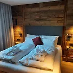 Mountain Aparthotel